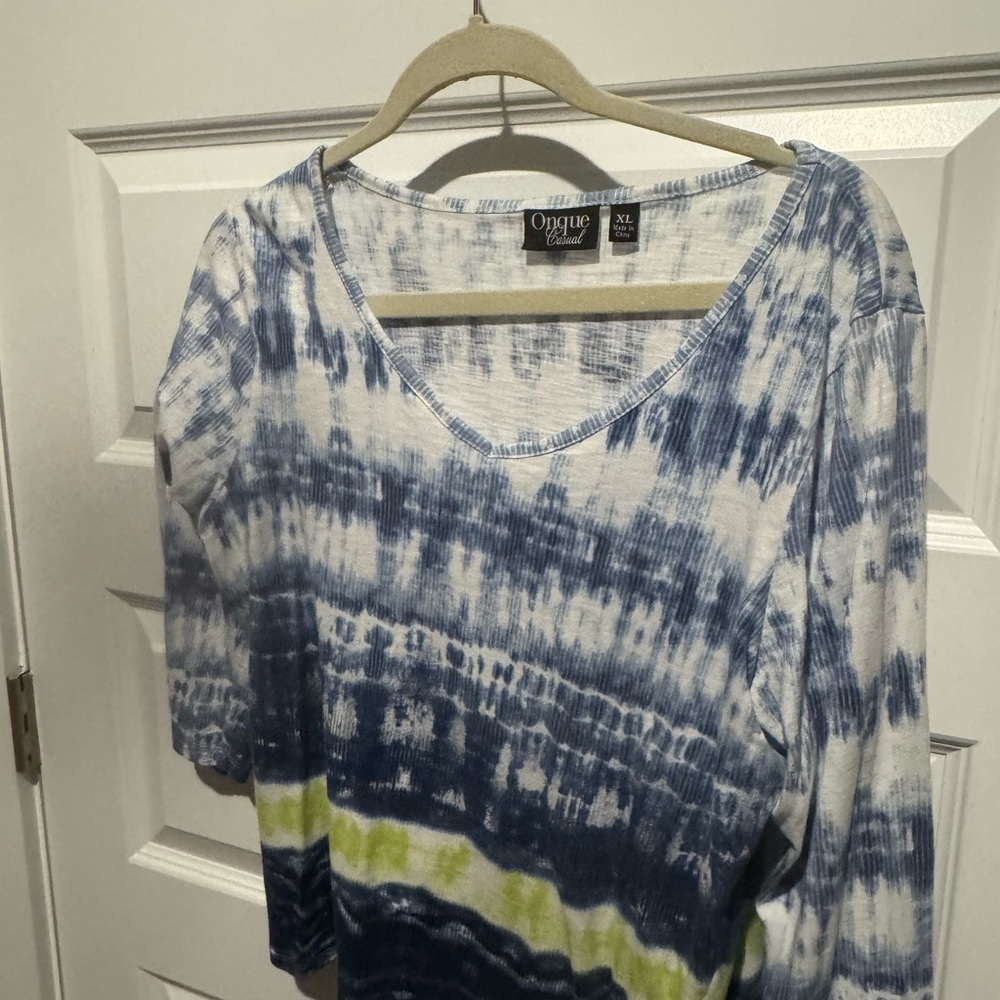 Onque Casuals Blue and White Tie-Dye Blouse
